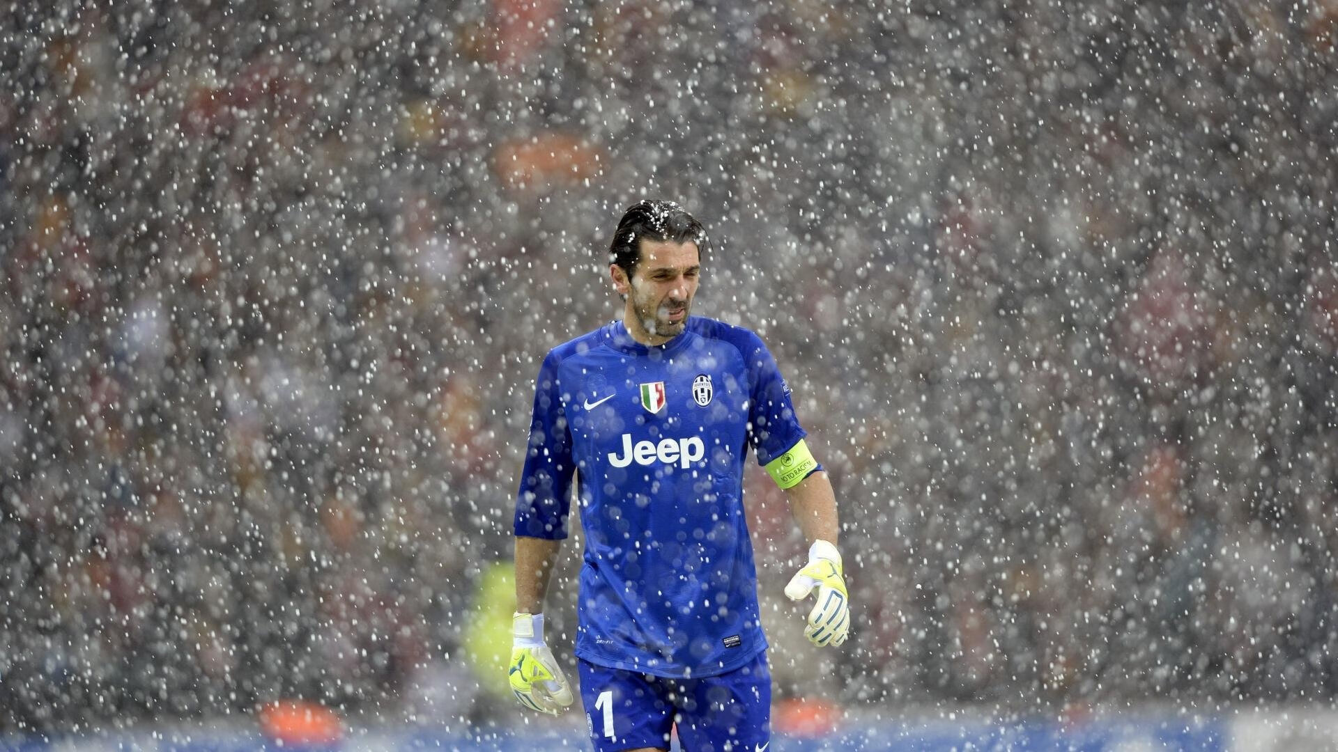 世界杯举办场馆-Rookie赛事官方发布绝杀新规，MAD战队深陷争议漩涡